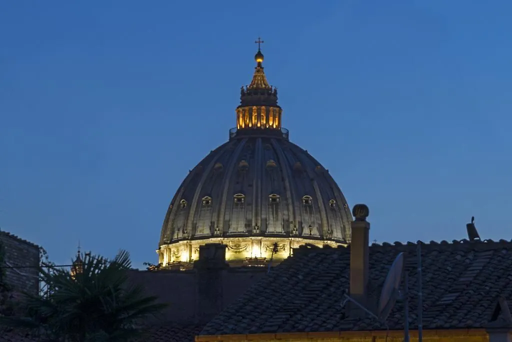 La Porta Rossa Di Borgo - Vatican Luxury Suite Rome Apartment