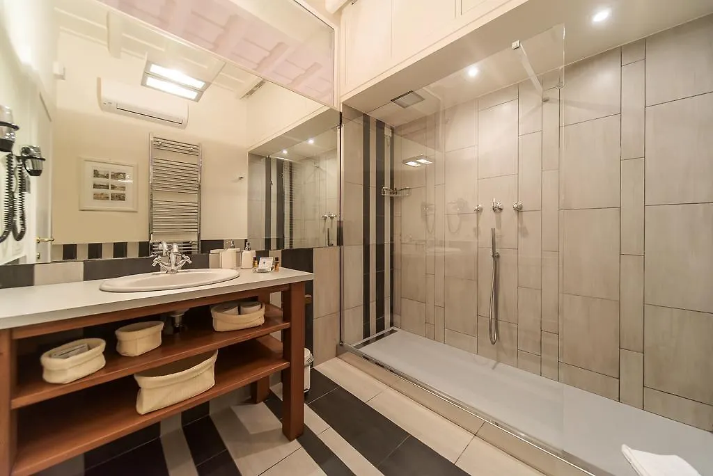 La Porta Rossa Di Borgo - Vatican Luxury Suite Rome Apartment